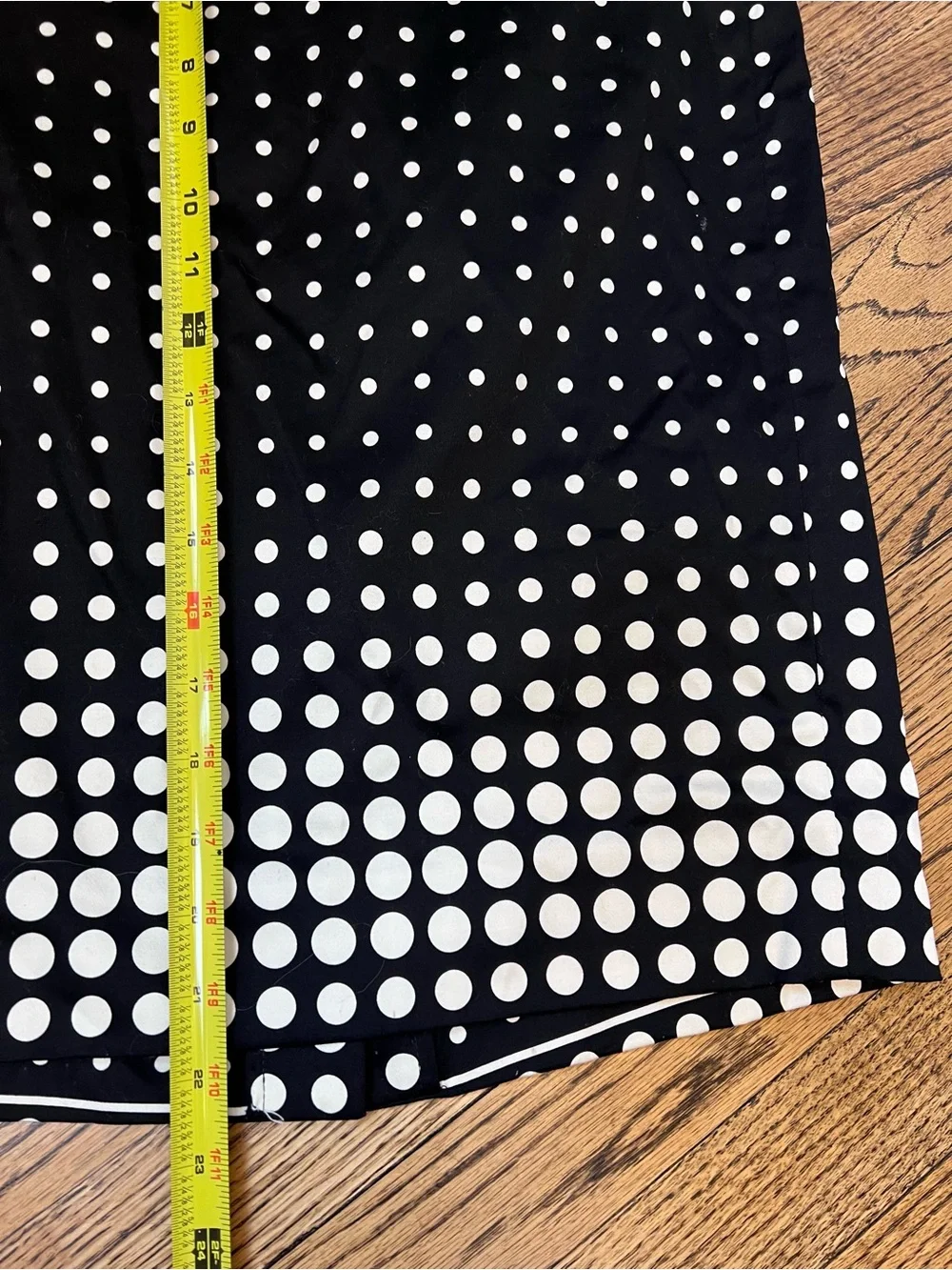 J. Crew The Pencil Skirt Size 10 Knee Length Black White Polka Dot Slit Office
